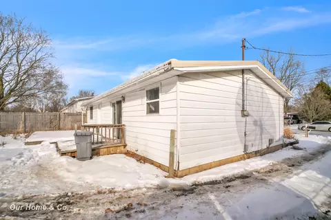 708 Nafus, Owosso, MI 48867 photo 23