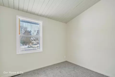 708 Nafus, Owosso, MI 48867 photo 11