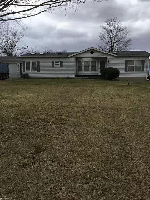 54081 Chesterfield, Chesterfield, MI 48051