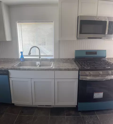 Kitchen - 1306 Garfield, Mount Morris, MI 48458 photo 1 of 5