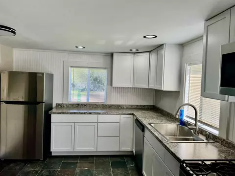 Kitchen - 1306 Garfield, Mount Morris, MI 48458 photo 3 of 5