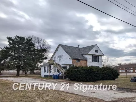 812 Sanderson, Saint Charles, MI 48655