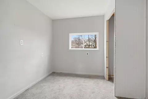 Bedroom - 925 Leland, Flint, MI 48507 photo 3 of 3