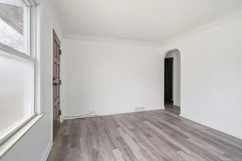Living - 925 Leland, Flint, MI 48507 photo 3 of 3