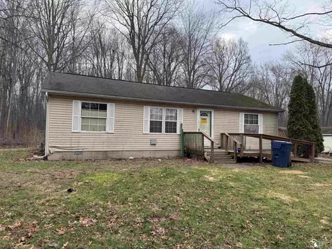 9404 Summerfield, Temperance, MI 48182
