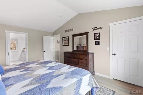 1808 Wind Dancer, Tecumseh, MI 49286 photo 24