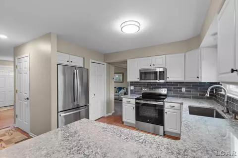 1808 Wind Dancer, Tecumseh, MI 49286 photo 14