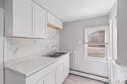 Kitchen - 206 Ormsby, Adrian, MI 49221 photo 2 of 5