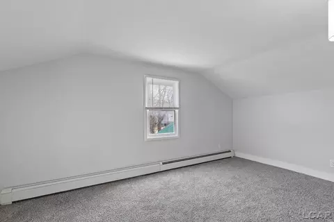 Bedroom - 206 Ormsby, Adrian, MI 49221 photo 6 of 7