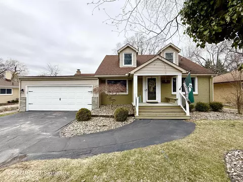 1655 Coolidge, Saginaw, MI 48638