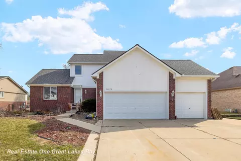 52478 Ford, Chesterfield, MI 48047