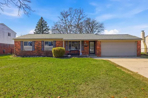 45573 Keding, Utica, MI 48317
