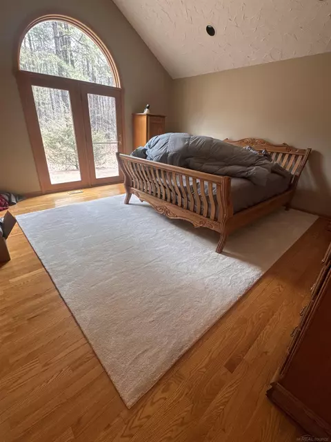 2344 Brewer, Howell, MI 48843 photo 5