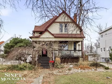 1713 St Clair Riv, Algonac, MI 48001