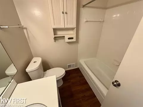 8317 Camelot, Mount Morris, MI 48458 photo 4