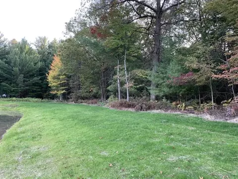 5717 Foxfire, Midland, MI 48642