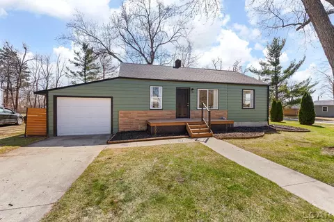 Exterior - 115 Bartlett, Clinton, MI 49236 photo 9 of 11