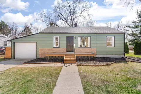 115 Bartlett, Clinton, MI 49236