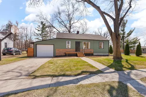 Exterior - 115 Bartlett, Clinton, MI 49236 photo 10 of 11