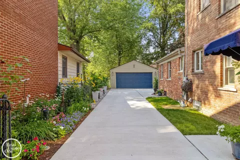 1623 Severn, Grosse Pointe, MI 48236 photo 63