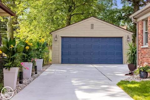 1623 Severn, Grosse Pointe, MI 48236 photo 65