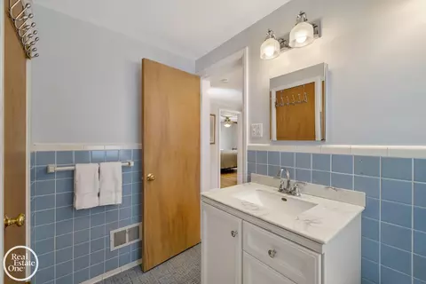 1623 Severn, Grosse Pointe, MI 48236 photo 42