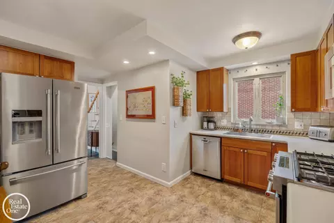 1623 Severn, Grosse Pointe, MI 48236 photo 20