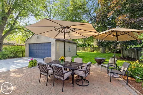 1623 Severn, Grosse Pointe, MI 48236 photo 57
