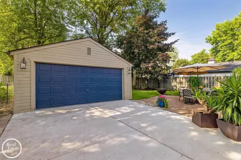 1623 Severn, Grosse Pointe, MI 48236 photo 67