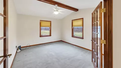 Bedroom - 6292 Prince, Flushing, MI 48433 photo 1 of 7