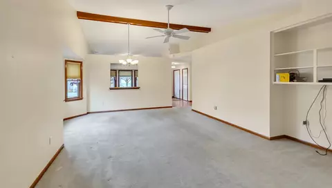 Living - 6292 Prince, Flushing, MI 48433 photo 3 of 5