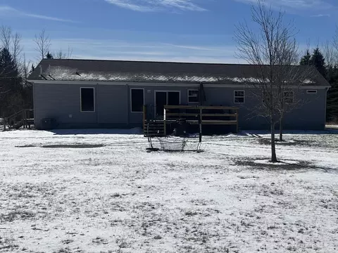 1712 Mt Frst, Pinconning, MI 48650