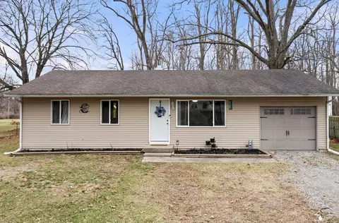 2165 Occidental, Adrian, MI 49221