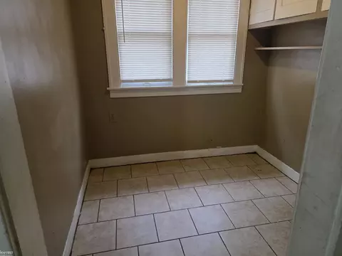 1930 Concord, Flint, MI 48504 photo 10