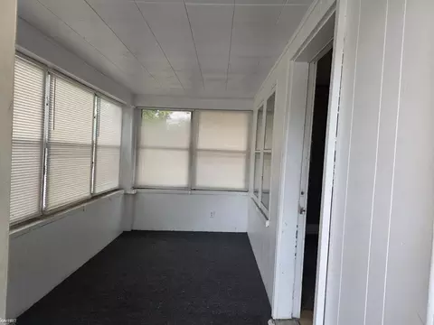 1930 Concord, Flint, MI 48504 photo 9
