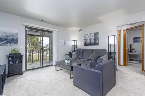 29846 Utica Units 27 #BLDG 2, Roseville, MI 48066