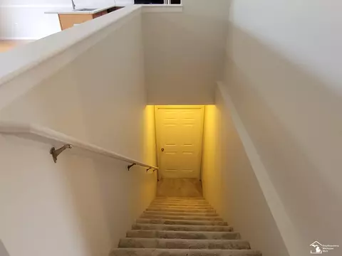 Entry Way - 12322 Hannah, Carleton, MI 48117 photo 2 of 2