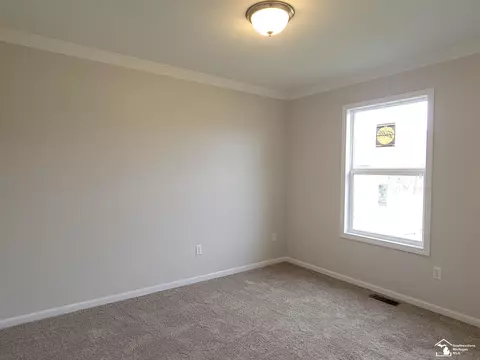 Bedroom - 12322 Hannah, Carleton, MI 48117 photo 4 of 8