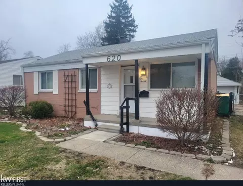 620 Eugene, Ypsilanti, MI 48198