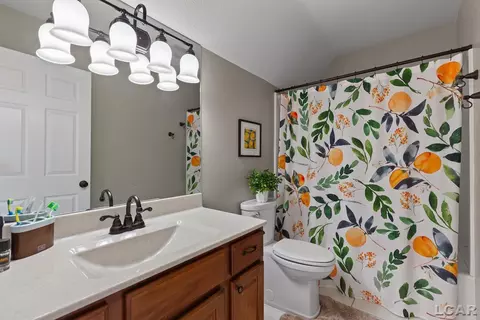 Bath - 3114 Cobblestone, Tecumseh, MI 49286 photo 4 of 4