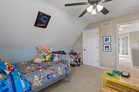 Bedroom - 3114 Cobblestone, Tecumseh, MI 49286 photo 7 of 8