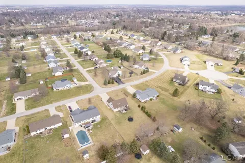 View/Area - 3114 Cobblestone, Tecumseh, MI 49286 photo 4 of 6