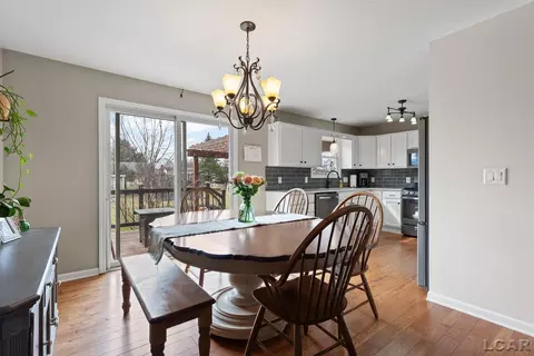 Dining - 3114 Cobblestone, Tecumseh, MI 49286 photo 1 of 4