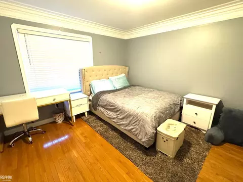 Bedroom - 55209 Nelson, Macomb, MI 48042 photo 5 of 6
