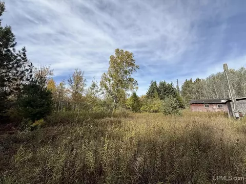 Us 2, Gulliver, MI 49840 photo 12