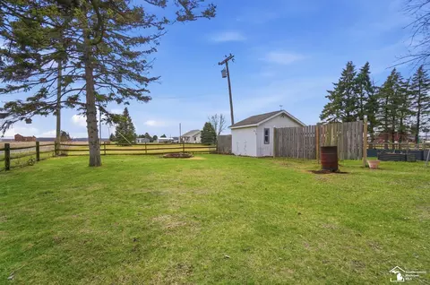 Exterior - 7227 Stadler, Monroe, MI 48162 photo 7 of 14