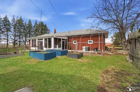 Exterior - 7227 Stadler, Monroe, MI 48162 photo 2 of 14
