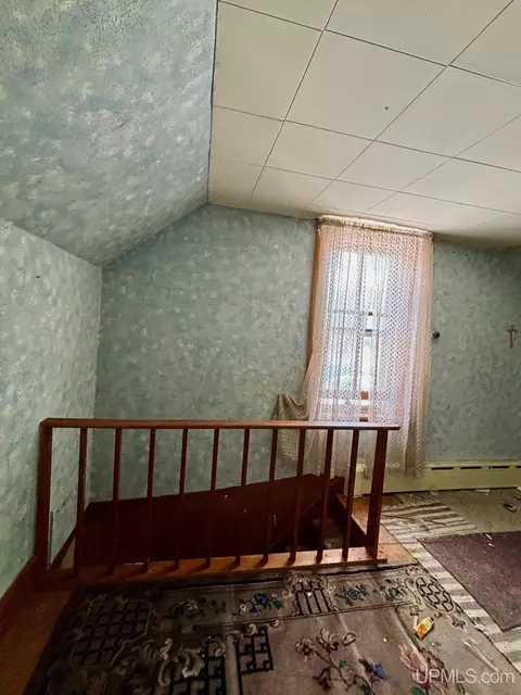 Bedroom - 162 Saginaw, Ishpeming, MI 49849 photo 7 of 7
