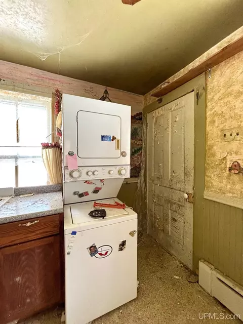 Other - 162 Saginaw, Ishpeming, MI 49849 photo 5 of 6