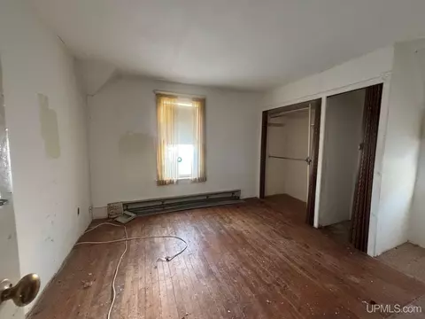 Bedroom - 162 Saginaw, Ishpeming, MI 49849 photo 5 of 7